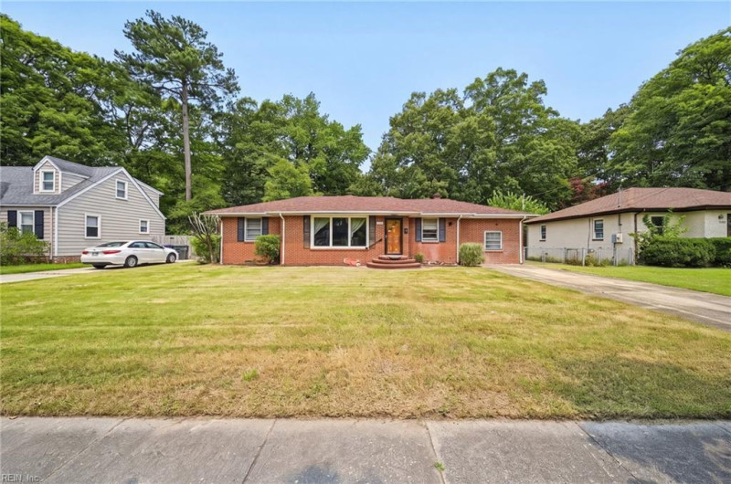 Photo 3 of 27 residential for sale in Norfolk virginia Photo 3 of 27 residential for sale in Norfolk virginia