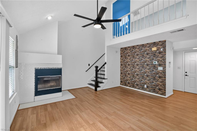Photo 5 of 26 residential for sale in Newport News virginia