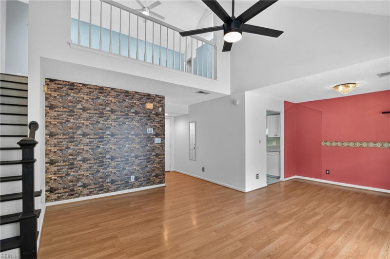 Photo 6 of 26 residential for sale in Newport News virginia