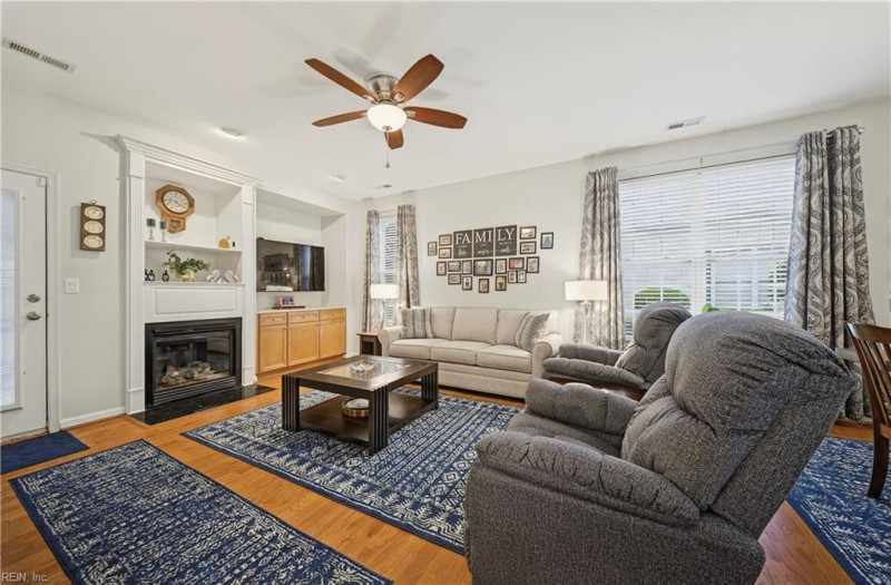 Photo 4 of 50 residential for sale in Chesapeake virginia Photo 4 of 50 residential for sale in Chesapeake virginia