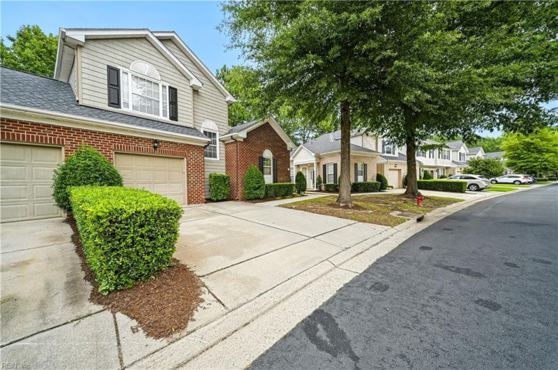 Photo 5 of 50 residential for sale in Chesapeake virginia Photo 5 of 50 residential for sale in Chesapeake virginia