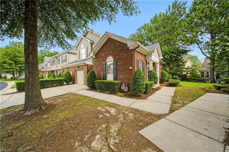 Photo 7 of 50 residential for sale in Chesapeake virginia Photo 7 of 50 residential for sale in Chesapeake virginia