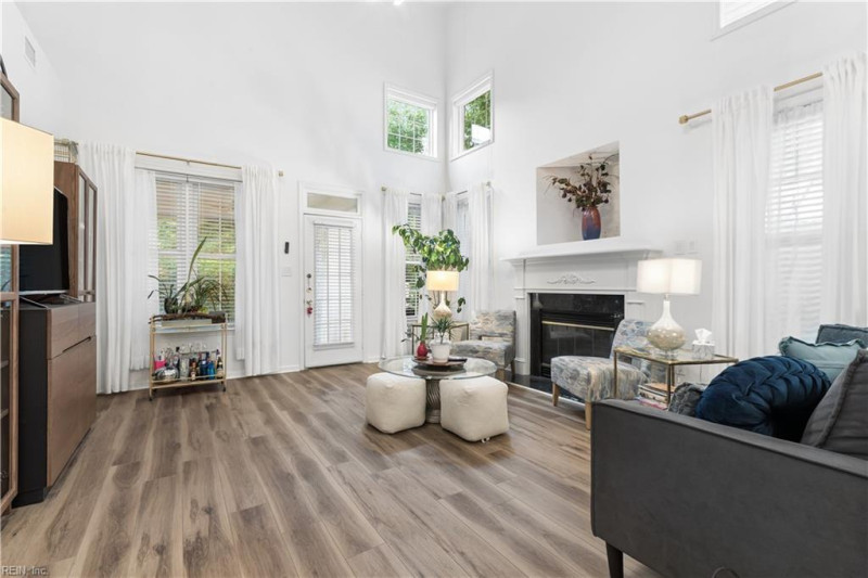 Photo 12 of 40 residential for sale in Newport News virginia