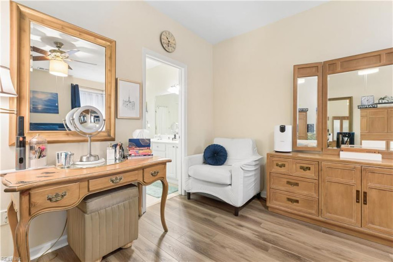Photo 19 of 40 residential for sale in Newport News virginia
