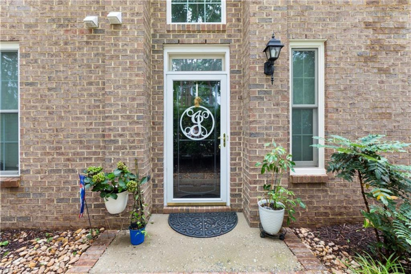 Photo 3 of 40 residential for sale in Newport News virginia