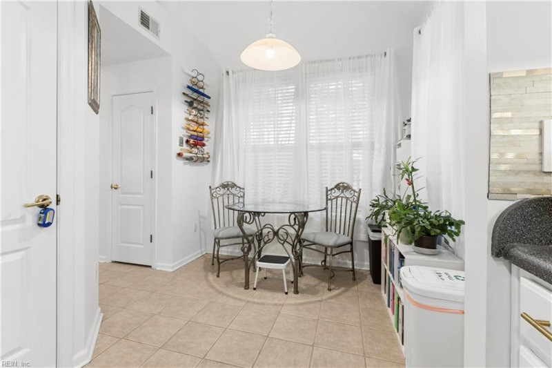 Photo 6 of 40 residential for sale in Newport News virginia