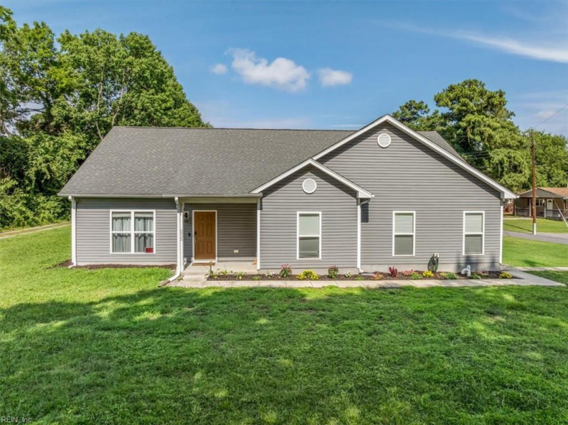 Photo 1 of 47 residential for sale in Suffolk virginia Photo 1 of 47 residential for sale in Suffolk virginia