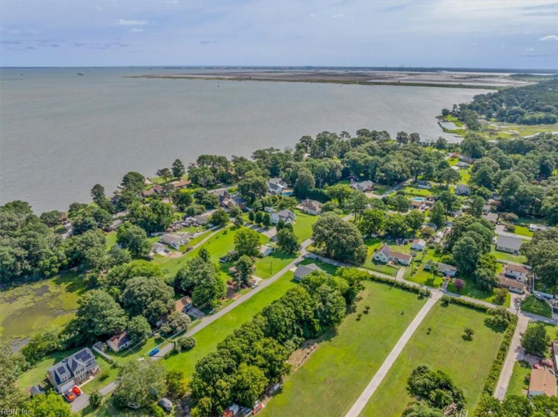 Photo 5 of 47 residential for sale in Suffolk virginia Photo 5 of 47 residential for sale in Suffolk virginia