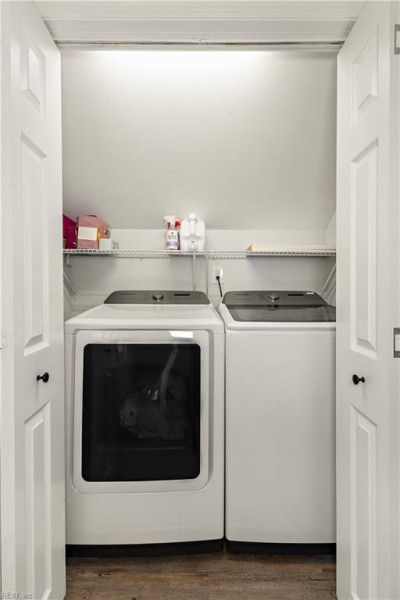 Photo 20 of 38 residential for sale in Norfolk virginia