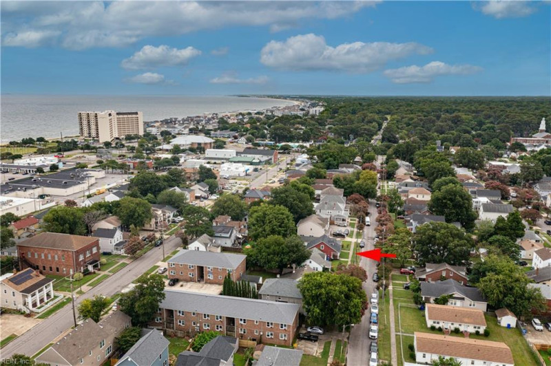 Photo 27 of 38 residential for sale in Norfolk virginia