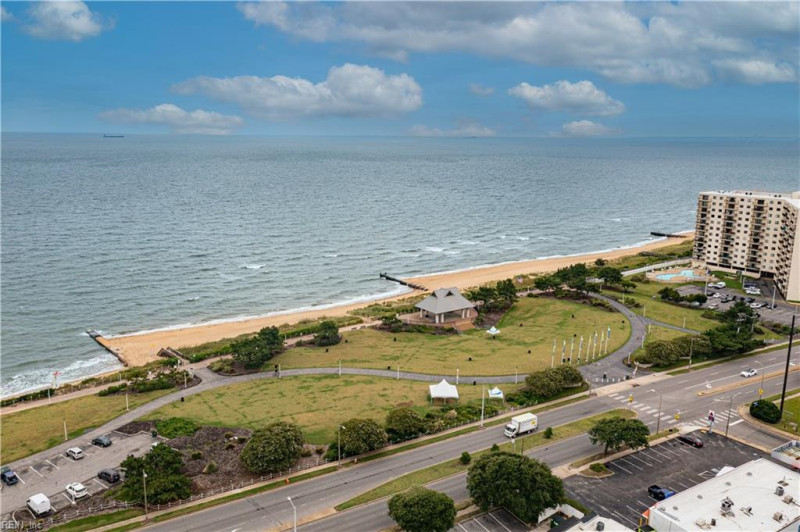 Photo 29 of 38 residential for sale in Norfolk virginia