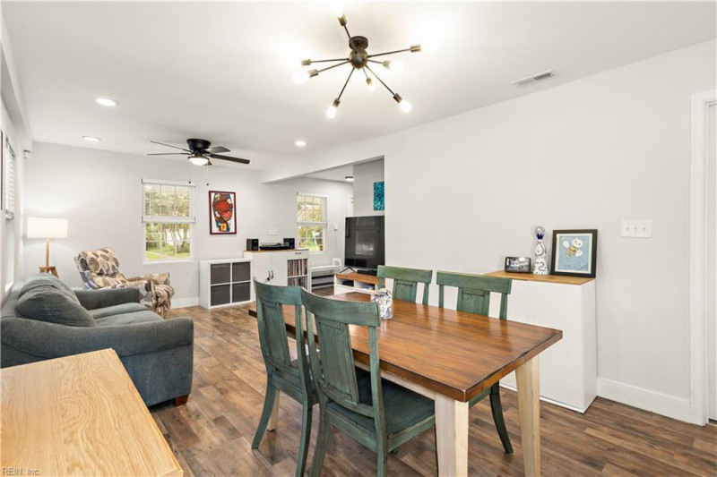 Photo 6 of 38 residential for sale in Norfolk virginia