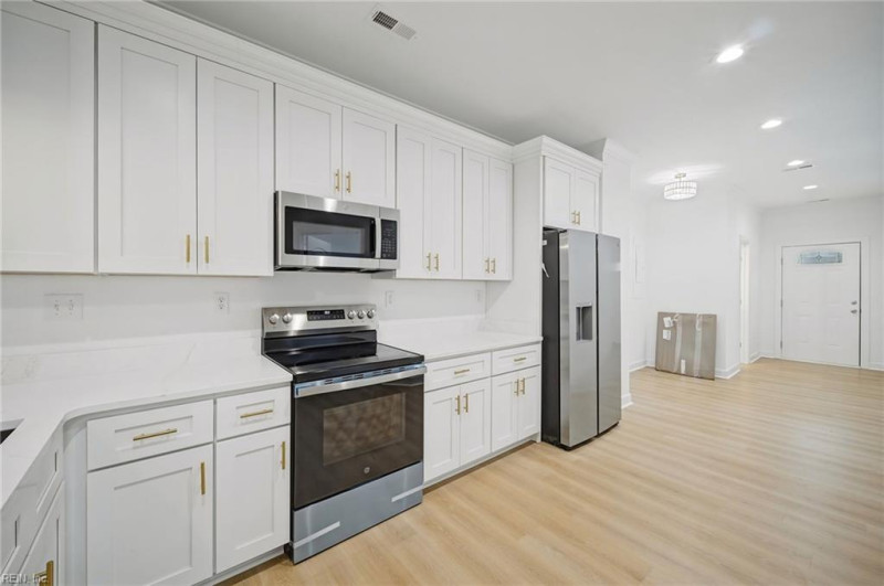 Photo 9 of 41 residential for sale in Suffolk virginia Photo 9 of 41 residential for sale in Suffolk virginia
