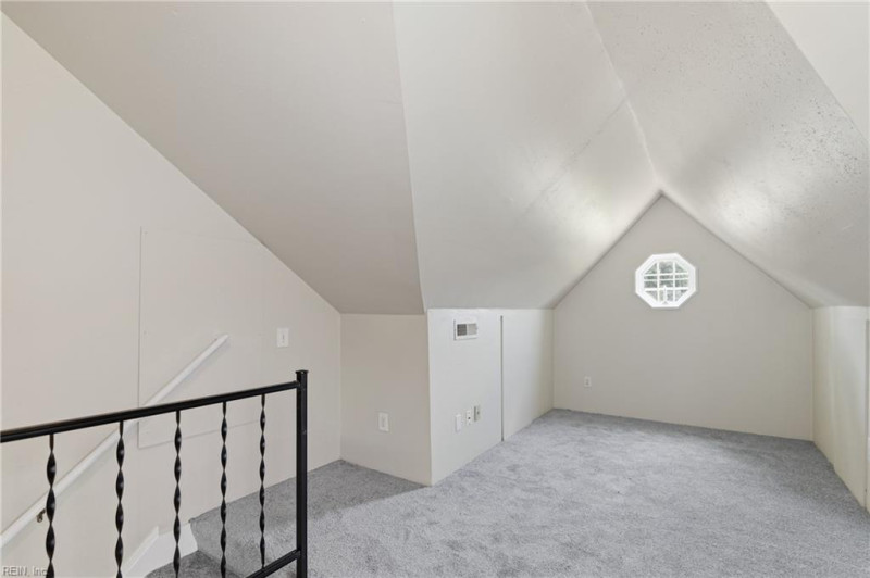 Photo 32 of 46 residential for sale in Chesapeake virginia