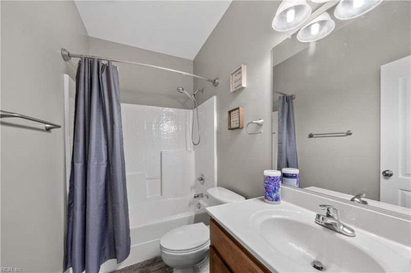 Photo 21 of 29 residential for sale in Chesapeake virginia Photo 21 of 29 residential for sale in Chesapeake virginia