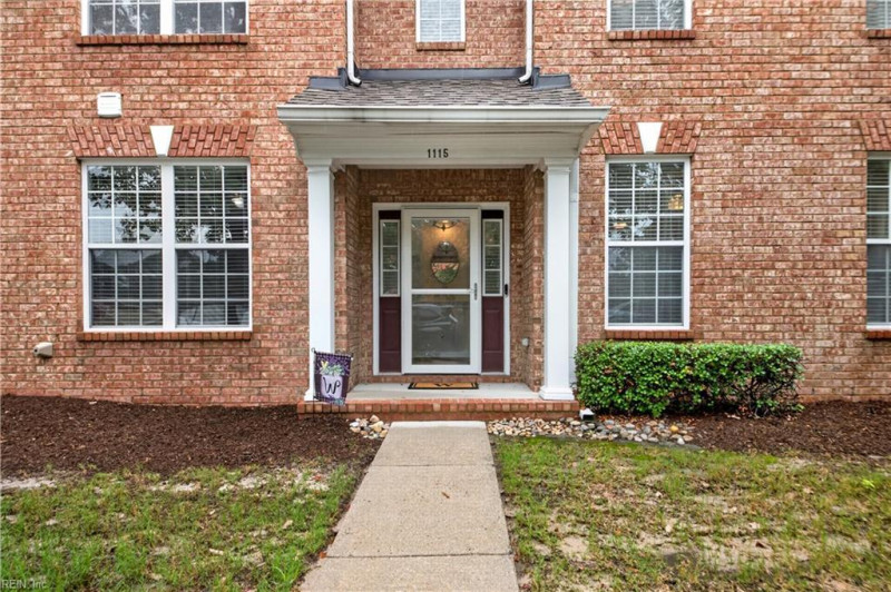 Photo 28 of 29 residential for sale in Chesapeake virginia