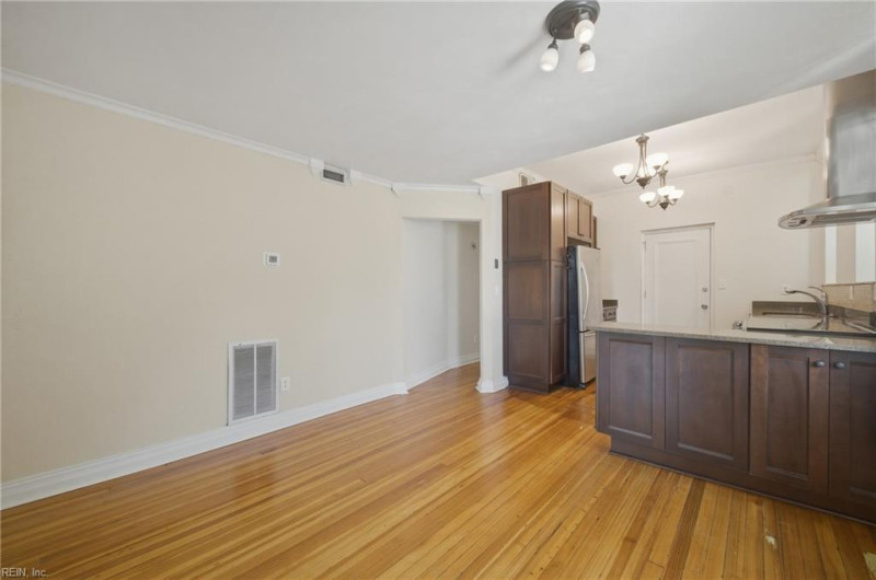 Photo 17 of 42 residential for sale in Norfolk virginia Photo 17 of 42 residential for sale in Norfolk virginia