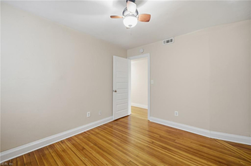 Photo 21 of 42 residential for sale in Norfolk virginia Photo 21 of 42 residential for sale in Norfolk virginia