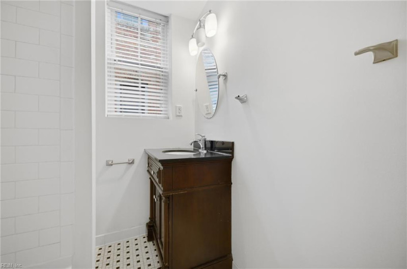Photo 23 of 42 residential for sale in Norfolk virginia