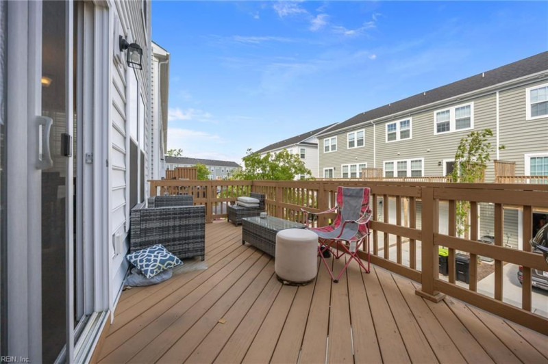 Photo 21 of 27 residential for sale in Hampton virginia