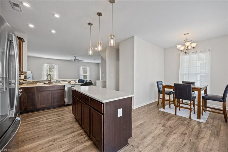 Photo 7 of 27 residential for sale in Hampton virginia
