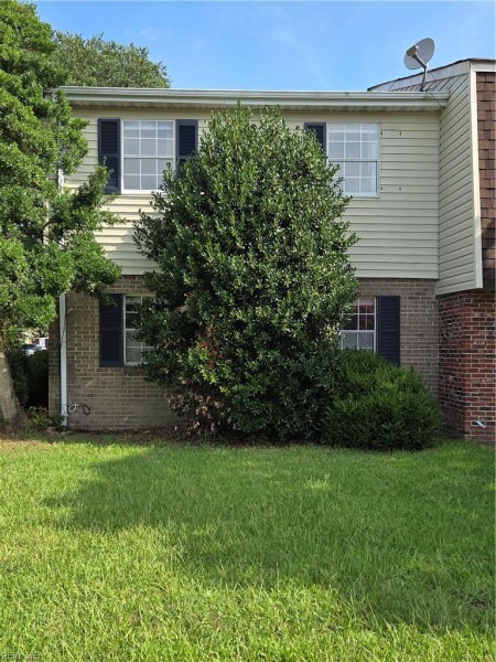 Photo 2 of 42 residential for sale in Hampton virginia