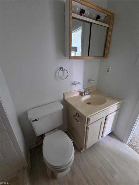 Photo 31 of 42 residential for sale in Hampton virginia