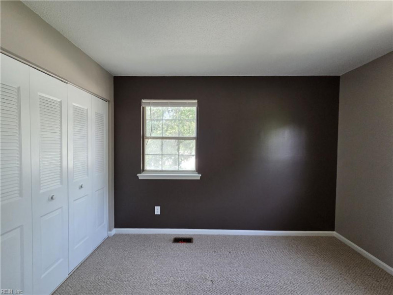 Photo 33 of 42 residential for sale in Hampton virginia
