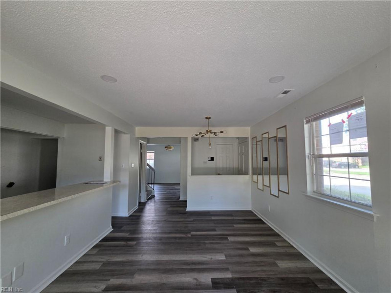 Photo 8 of 42 residential for sale in Hampton virginia
