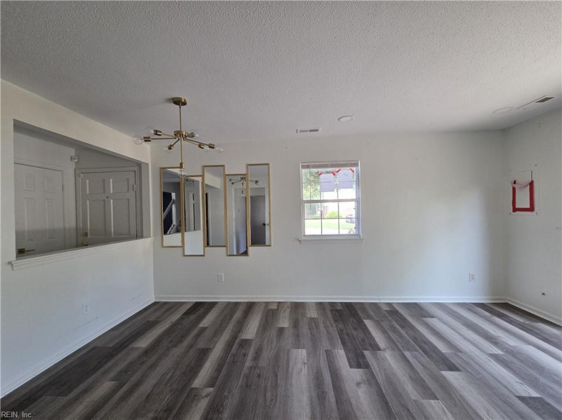 Photo 9 of 42 residential for sale in Hampton virginia