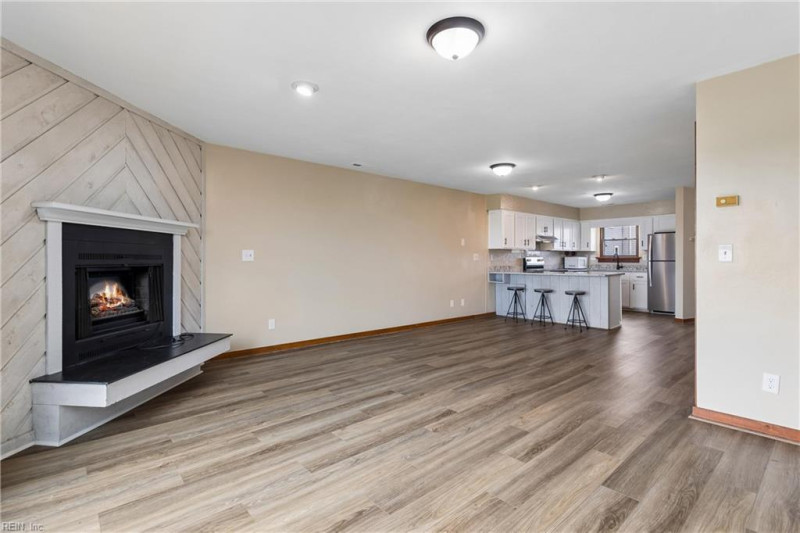 Photo 15 of 48 residential for sale in Norfolk virginia