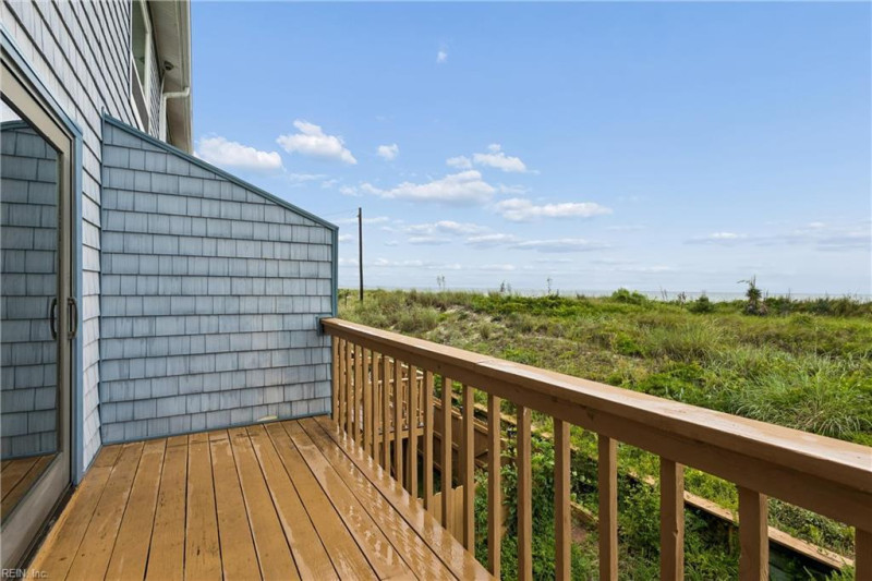 Photo 32 of 48 residential for sale in Norfolk virginia