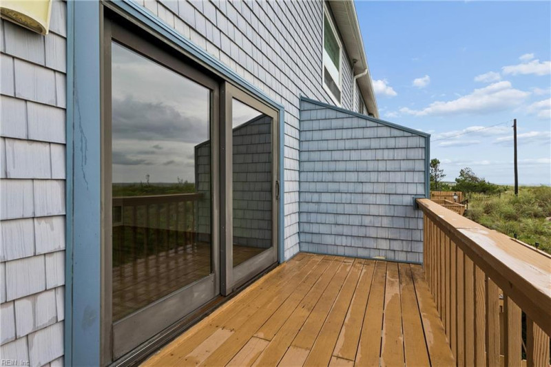 Photo 33 of 48 residential for sale in Norfolk virginia
