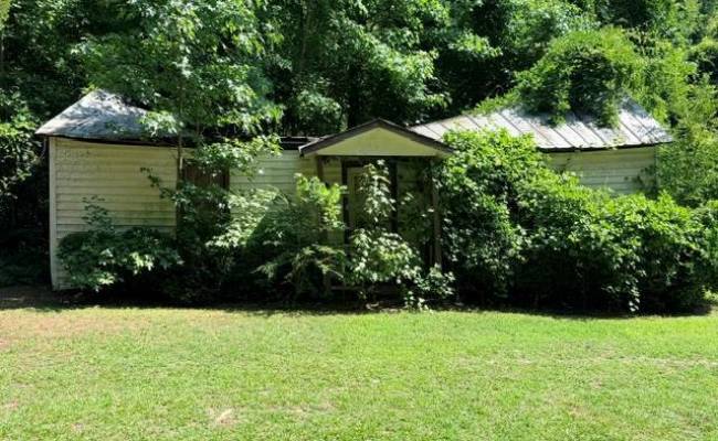 127 Bryan Avenue, Sussex County, VA 23888