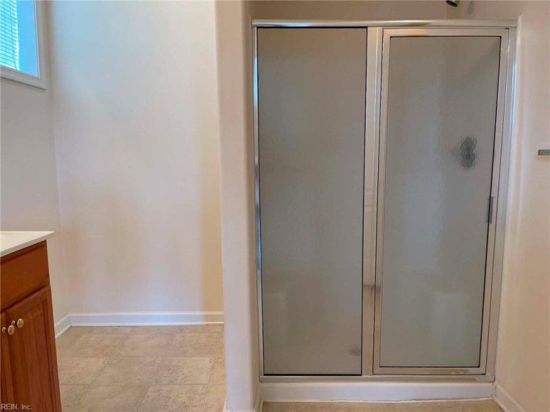 Photo 15 of 28 residential for sale in Virginia Beach virginia