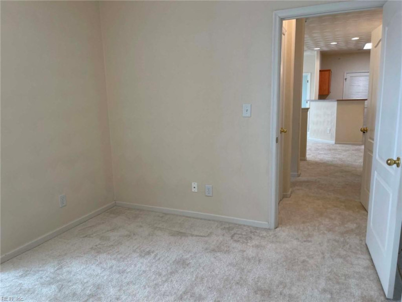 Photo 17 of 28 residential for sale in Virginia Beach virginia