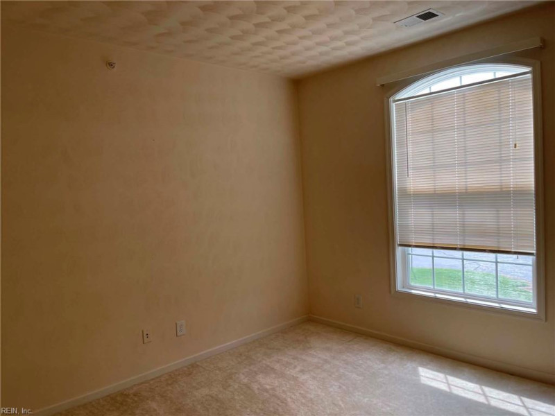 Photo 22 of 28 residential for sale in Virginia Beach virginia