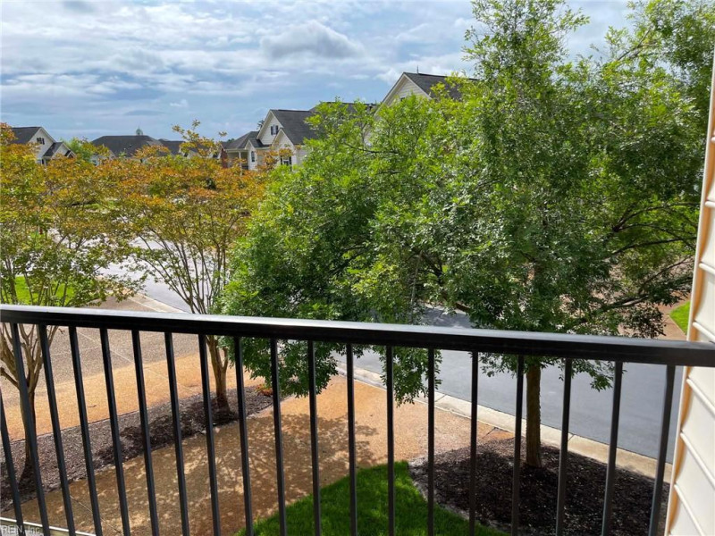 Photo 7 of 28 residential for sale in Virginia Beach virginia