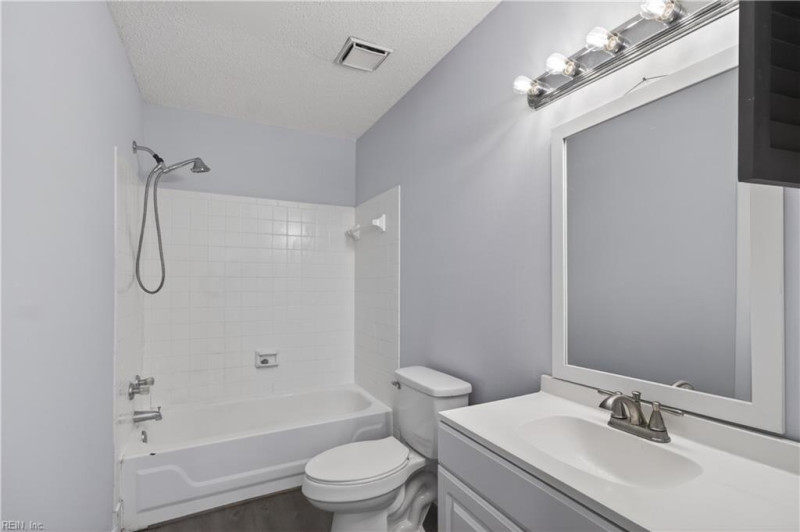 Photo 23 of 25 residential for sale in Virginia Beach virginia