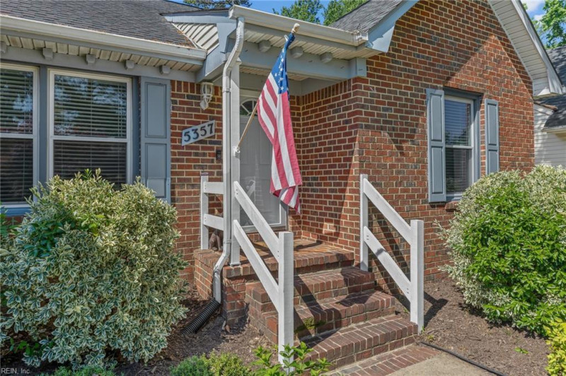 Photo 3 of 48 residential for sale in Virginia Beach virginia Photo 3 of 48 residential for sale in Virginia Beach virginia