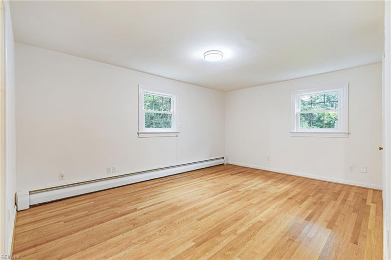 Photo 17 of 46 residential for sale in Newport News virginia