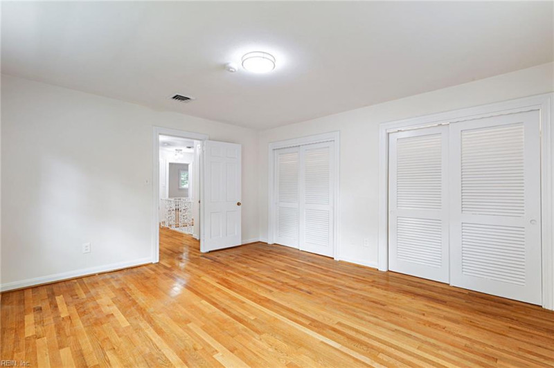 Photo 32 of 46 residential for sale in Newport News virginia
