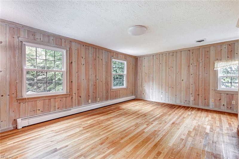 Photo 33 of 46 residential for sale in Newport News virginia