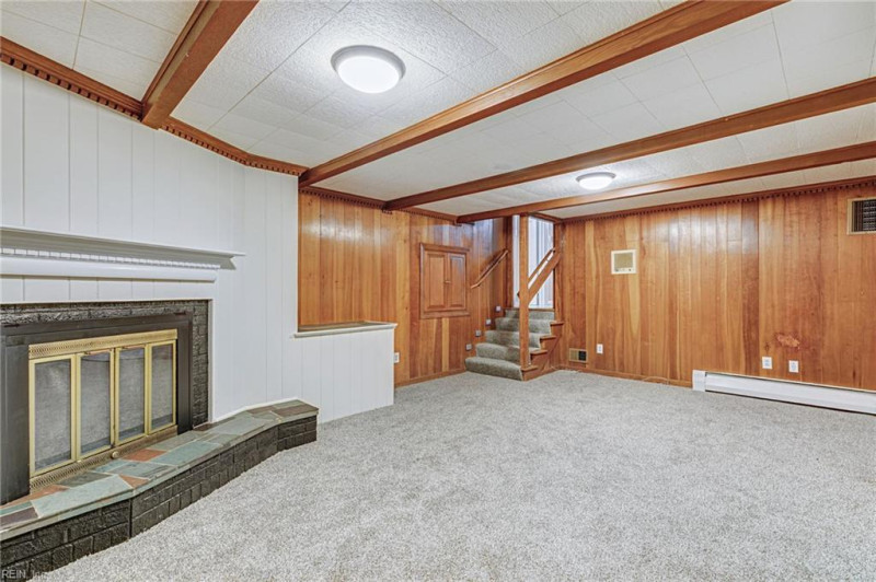 Photo 36 of 46 residential for sale in Newport News virginia