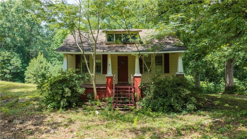 Photo 1 of 11 residential for sale in New Kent County virginia