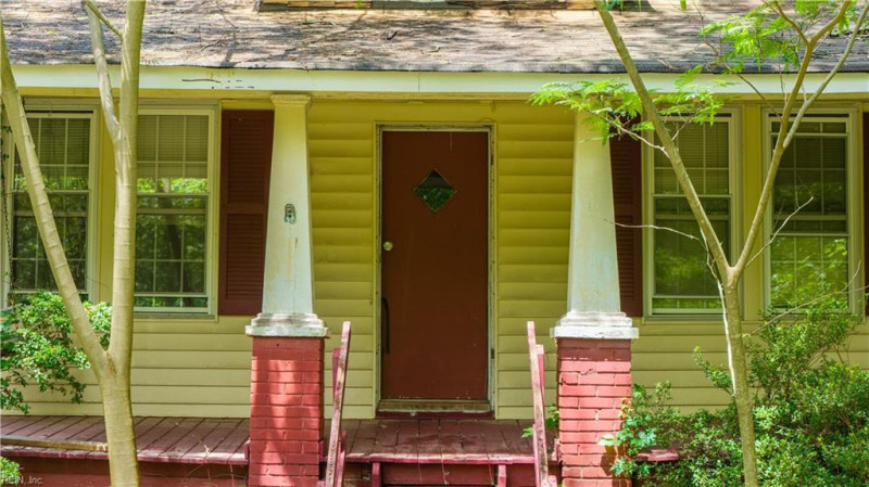 Photo 4 of 11 residential for sale in New Kent County virginia