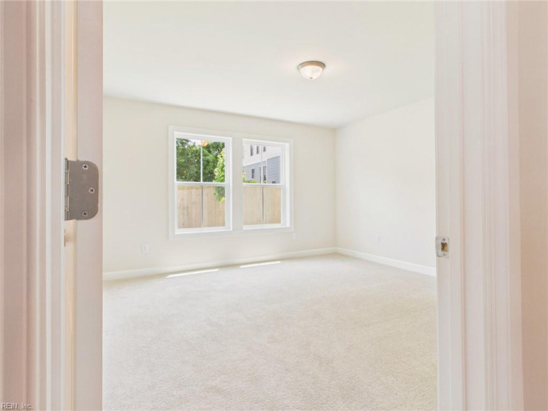 Photo 16 of 34 residential for sale in Virginia Beach virginia