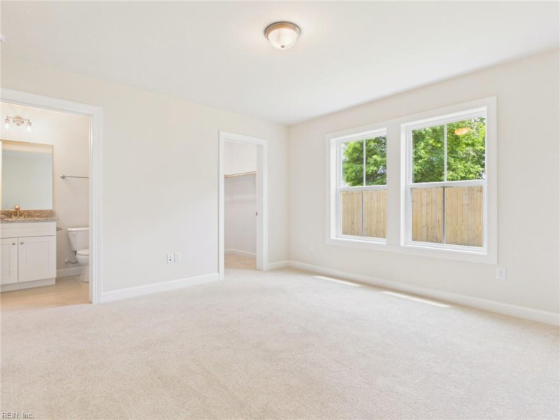 Photo 17 of 34 residential for sale in Virginia Beach virginia