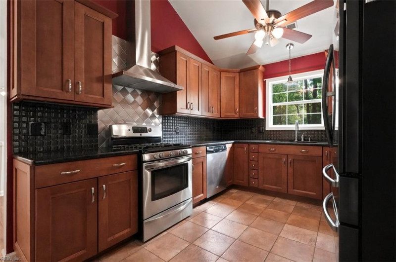Photo 14 of 42 residential for sale in Suffolk virginia Photo 14 of 42 residential for sale in Suffolk virginia