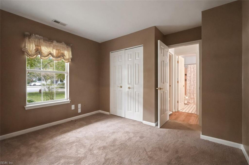 Photo 19 of 42 residential for sale in Suffolk virginia Photo 19 of 42 residential for sale in Suffolk virginia